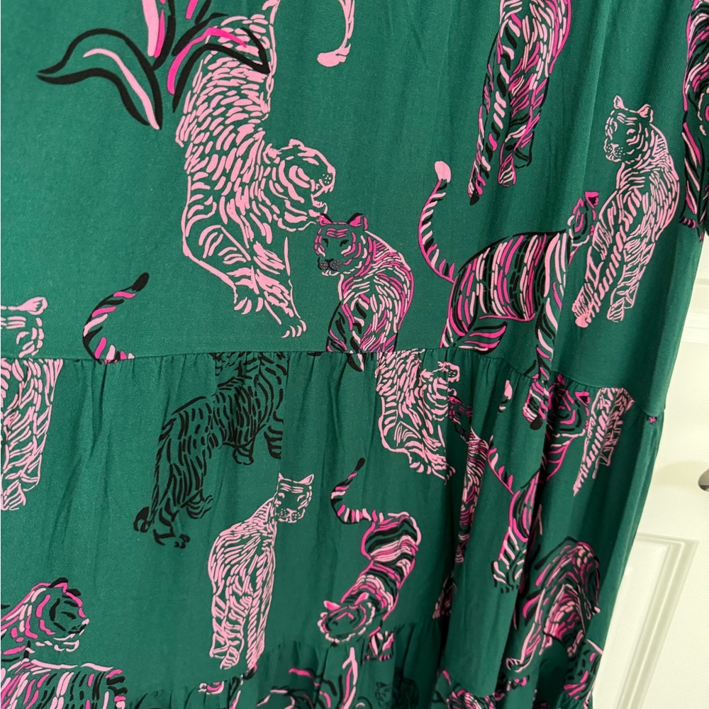 NWT Crown & Ivy Teal and Pink Animal Print Midi Dress - Picture 13 of 13
